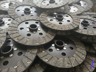 China Clutch Disc for LONG / UTB - Universal Trarctor 10&quot; (25cm) supplier