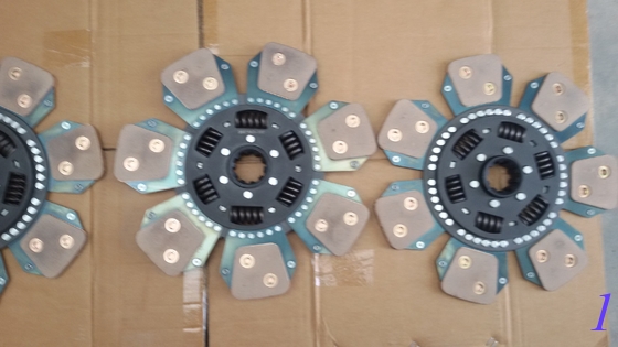 82983565 Clutch Disc for Ford/YCJH TB100 TB120 TB80 TB85 TB90 5610S 6610S supplier