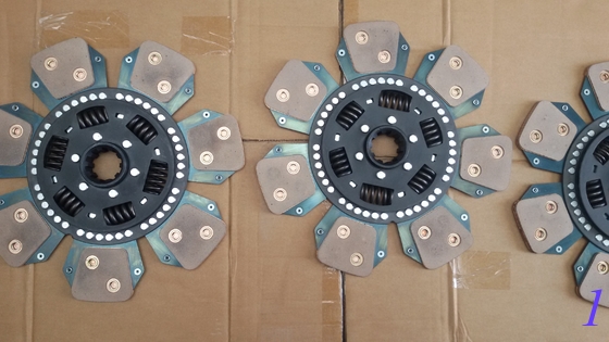 82983565 Clutch Disc for Ford/YCJH TB100 TB120 TB80 TB85 TB90 5610S 6610S supplier